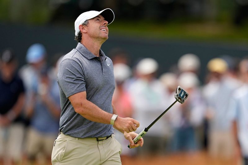 Rory McIlroy's Back Nine Struggles Drop Him Down US Open Leaderboard