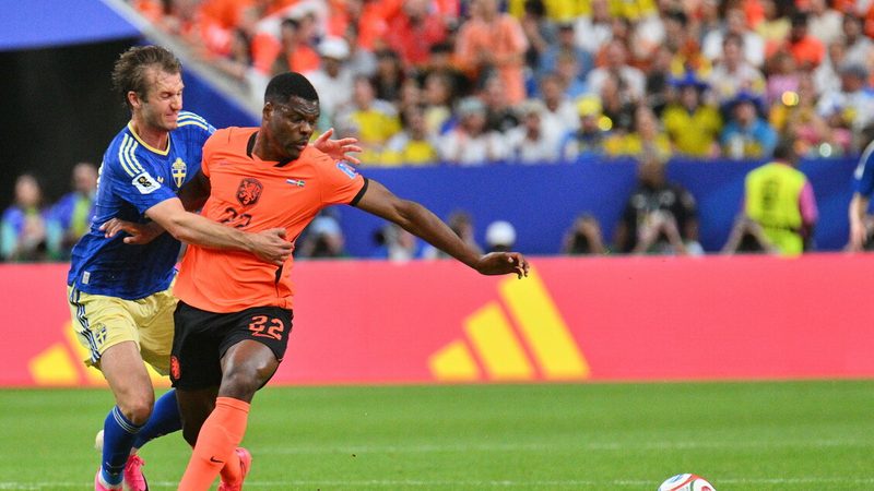 Olanda supera la Svezia 2-0 e si avvicina alla fase a eliminazione diretta