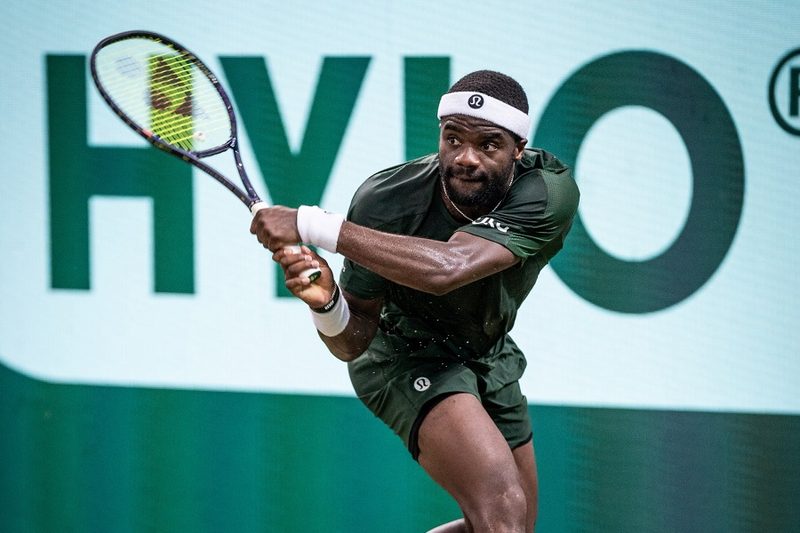 Frances Tiafoe supera Aliassime e avança para semifinais em Halle