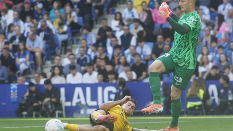 Iñaki Peña inicia una nueva etapa en el Panathinaikos tras su salida del Barcelona