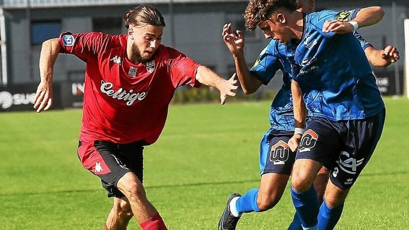 Tragédie à Guingamp : Kenzo Kies, jeune joueur, décède après une noyade tragique