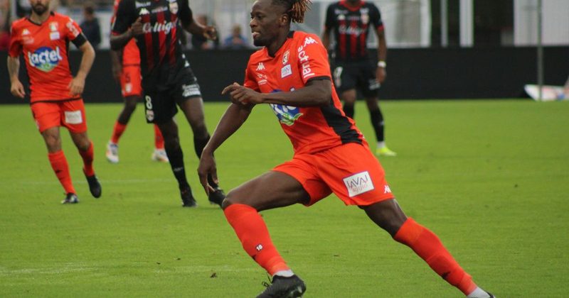Malik Tchokounté quitte le Stade Lavallois après 25 buts en trois saisons