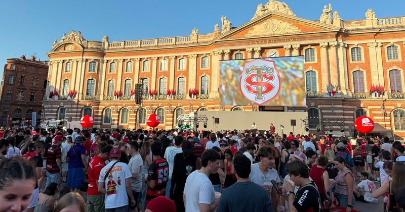 Le Stade Toulousain face à Montpellier : 18.000 supporters mobilisés place du Capitole