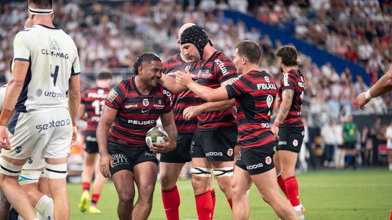 Le Stade toulousain décroche son quatrième titre consécutif en Top 14 face à Montpellier