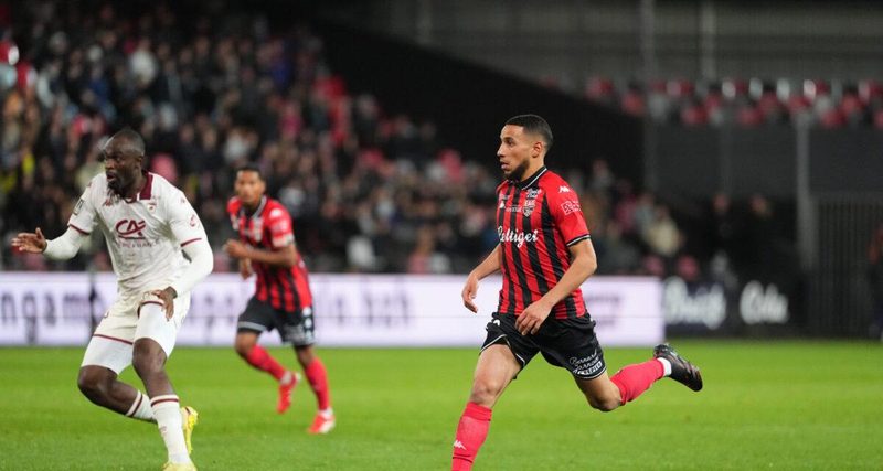 L'USLD en mouvement : deux départs, Amine Hemia de retour à Guingamp, l'ASSE cible un gardien