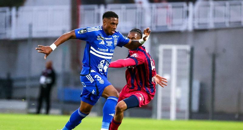 Le Stade Malherbe de Caen accueille Freddy Bomo, Cannes recrute un latéral gauche