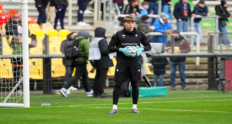 Le Stade Brestois recrute le gardien Noé Poillion, départ d'Étienne Youté au Havre