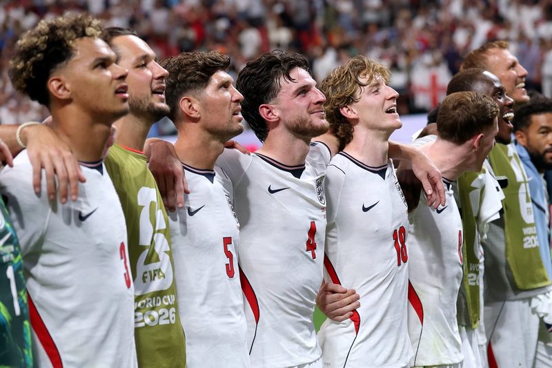 England Faces Mexico in World Cup Showdown Amid Weather Uncertainty