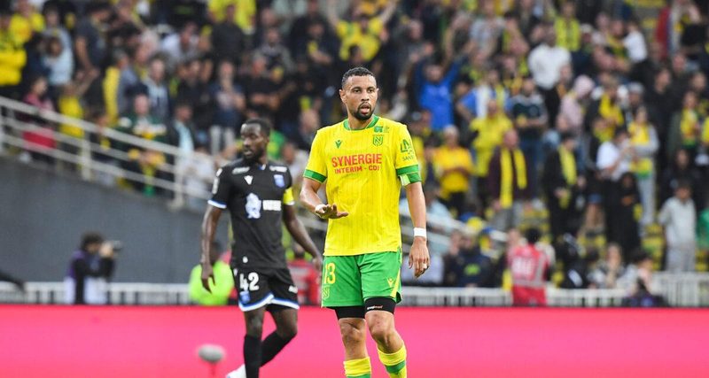 Le Stade Lavallois accueille Francis Coquelin, Jean-Pierre Caillot nouveau président de Ligue 2