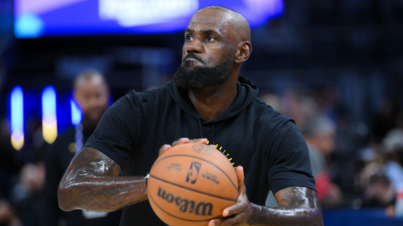 LeBron James' Free Agency: Predictions for His Next Team Heat Up