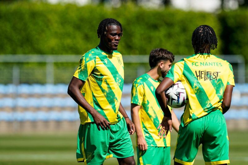 Jordi Kuange quitte le FC Nantes pour l'En Avant Guingamp (officiel)