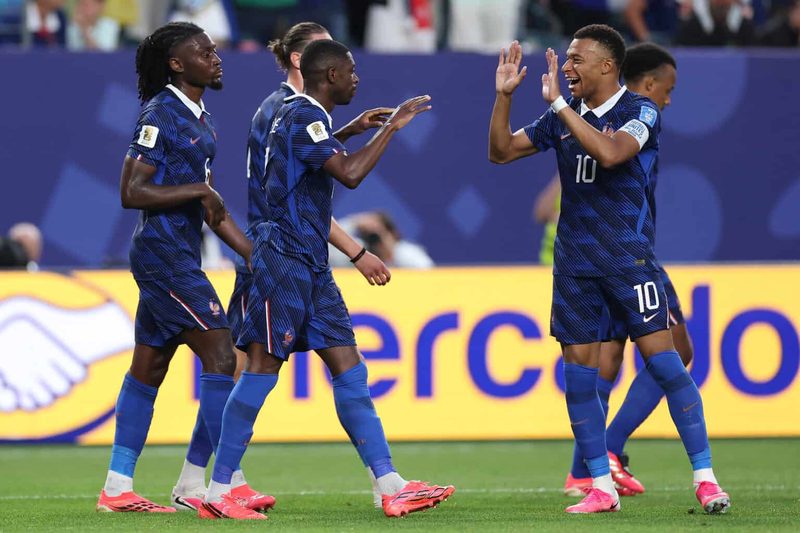 Viertelfinale Frankreich gegen Marokko: Ein Spiel voller Emotionen und Identitätsfragen