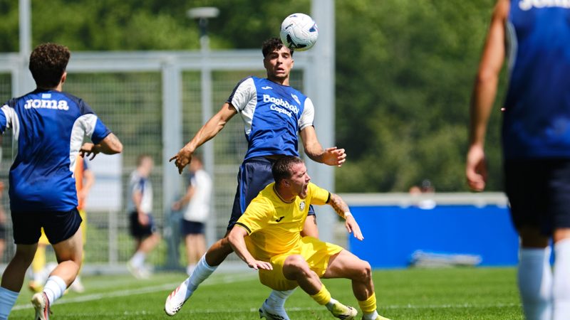 La Real Sociedad inicia su pretemporada con un amistoso ante el Pau FC