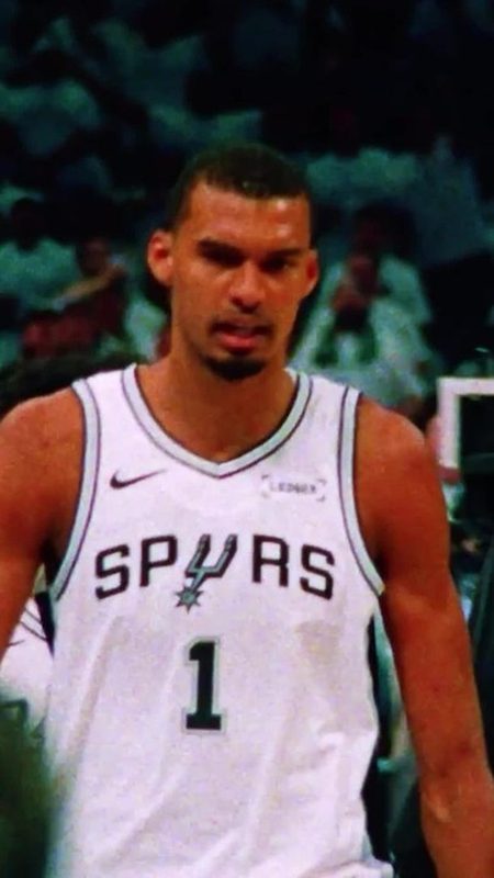 Victor Wembanyama garante futuro no San Antonio Spurs com contrato de US$ 252 milhões