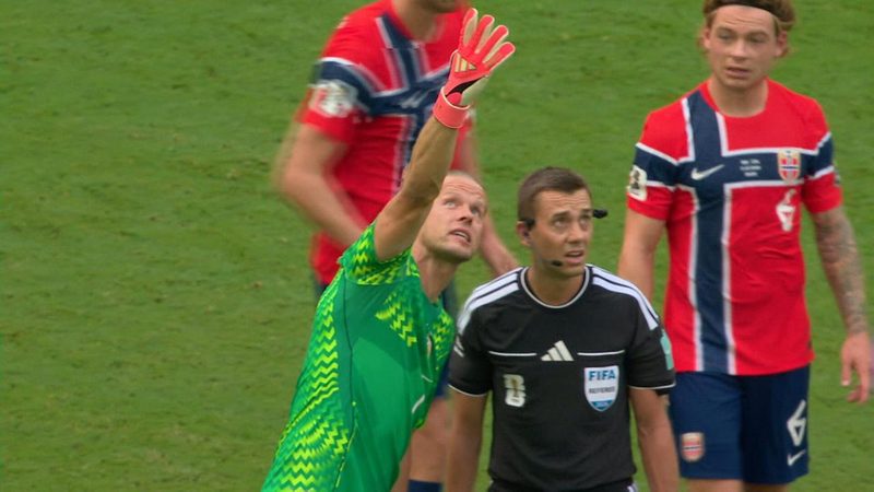 Kurioser VAR-Streit: Norwegen und England im WM-Duell mit umstrittenen Entscheidungen