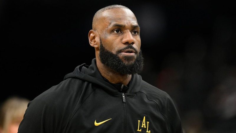 LeBron James toma su tiempo: Cavaliers y Warriors esperan su decisión