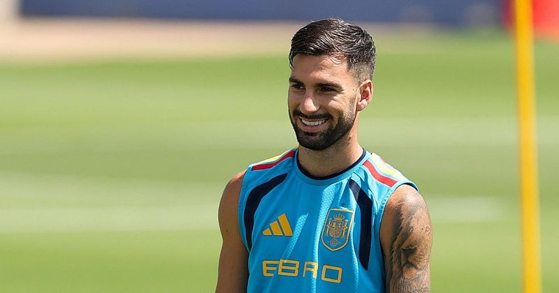 España se prepara para un duelo ofensivo ante Francia en semifinales