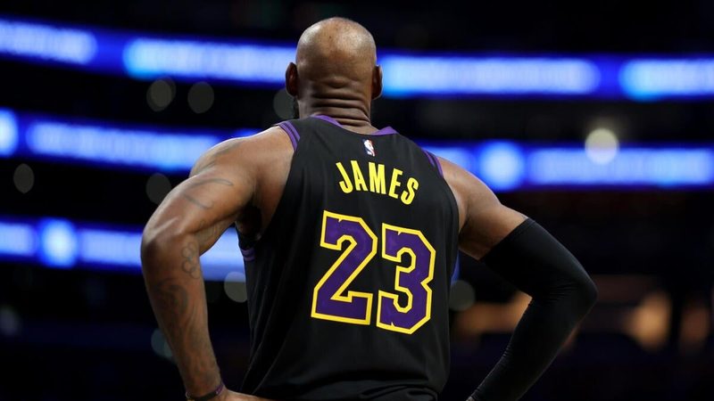 LeBron James' Free Agency: What’s Next for Teams Left in the Lurch?