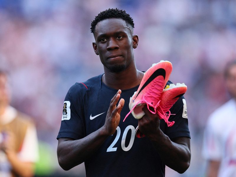 Balogun reconoce que la controversia por su sanción afectó a Estados Unidos