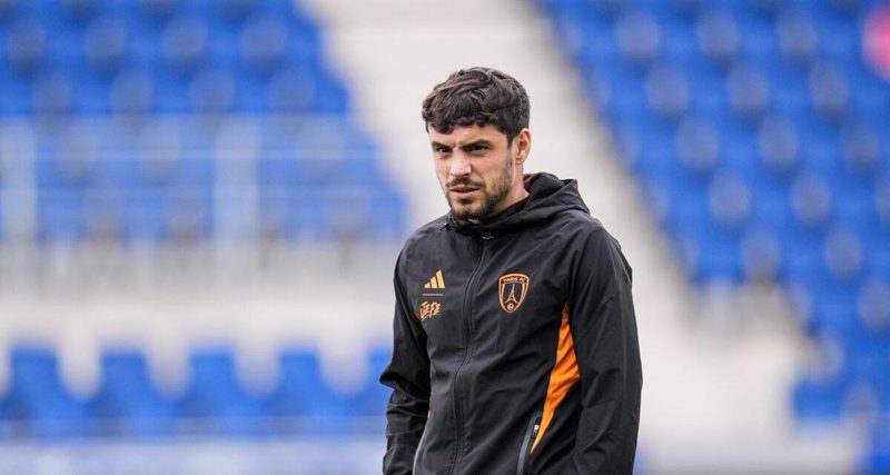 Le FC Nantes accueille Mathieu Cafaro, Rayan Touzghar quitte le Pau FC pour la Belgique