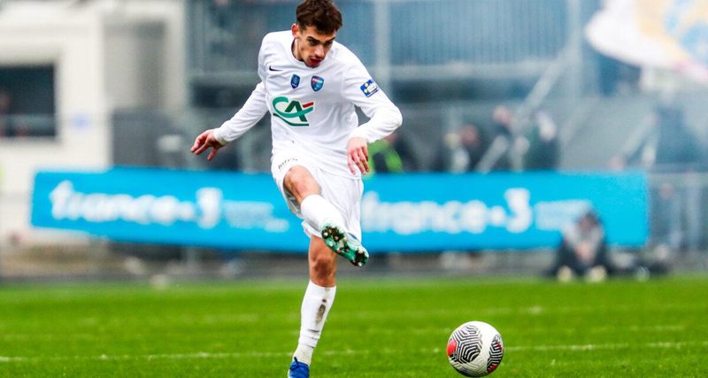 Ligue 2 : Le Dunkerque s'offre Jordan Morel, Pau cible Axel Dodote en prêt