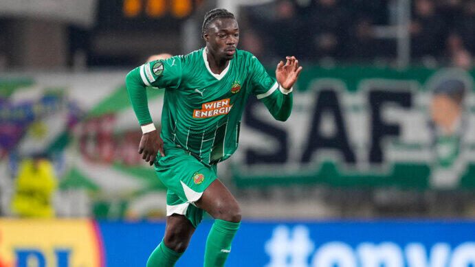 Schalke zeigt Interesse an Serge-Philippe Raux-Yao, erstes Angebot abgelehnt