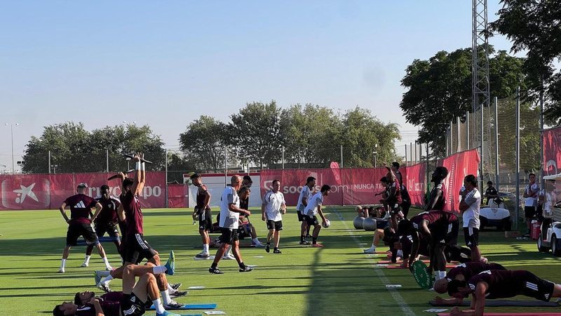 Córdoba CF y Sevilla FC se enfrentan en el Trofeo Puertas de Córdoba este jueves