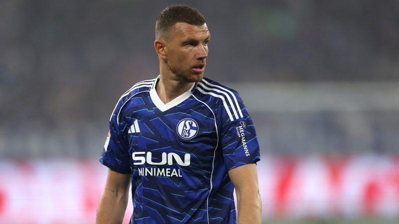 Entwicklungen um Edin Dzekos Zukunft beim FC Schalke 04