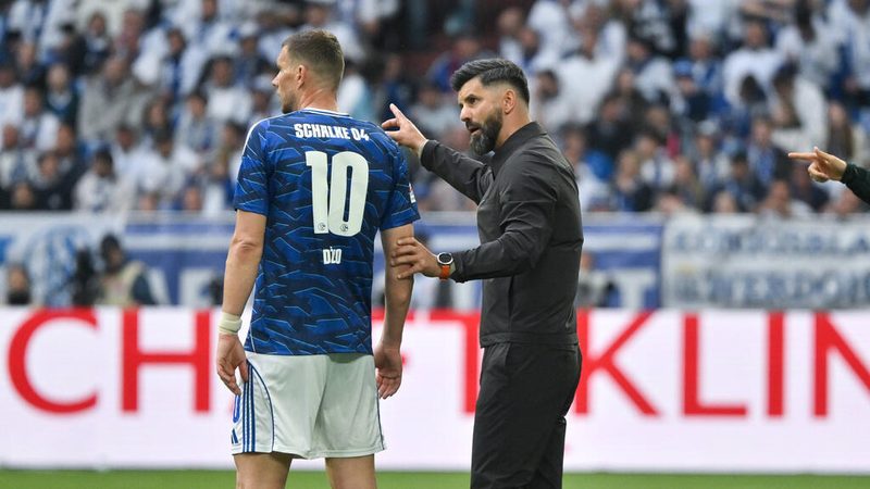 Edin Dzeko zeigt klare Tendenz zu einem Verbleib beim FC Schalke 04
