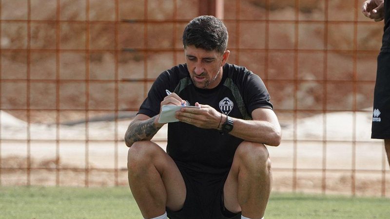 Pablo Hernández destaca la adaptación de nuevos fichajes en el CD Castellón