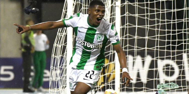 Oscar Perea rejoint le Club América pour relancer sa carrière