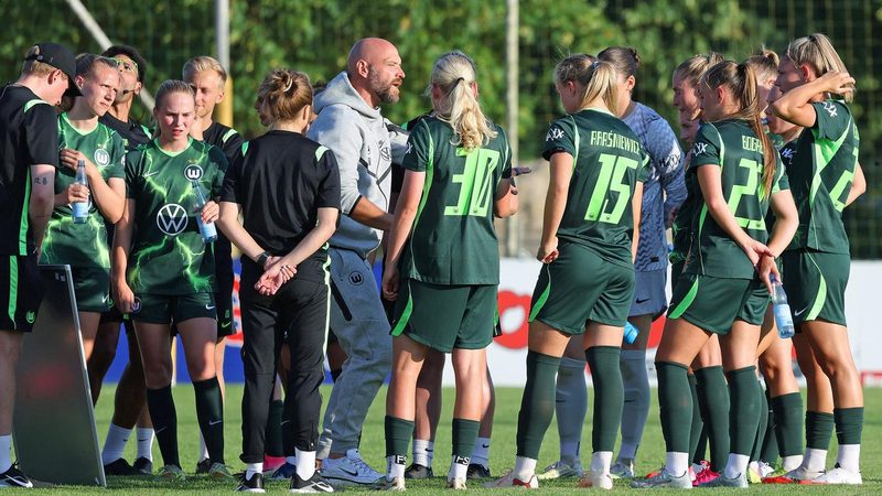 VfL Wolfsburgs Frauen starten mit neuen Herausforderungen in die Bundesliga-Saison