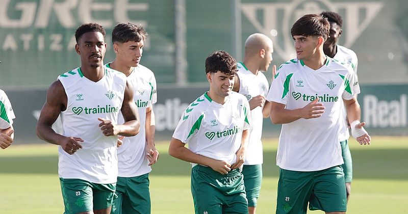 Oportunidad dorada para los canteranos del Betis en la pretemporada