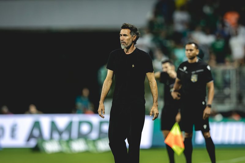 Domínguez analisa vitória do Atlético-MG e fala sobre possível virada de chave