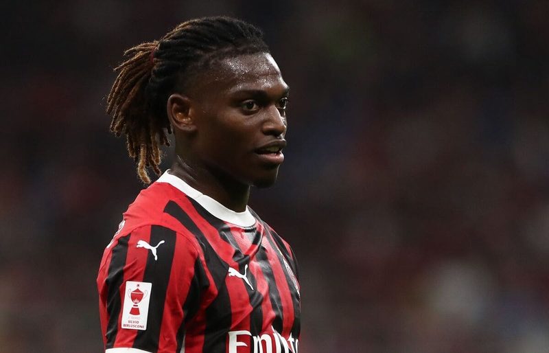 Rafa Leao verso il Fenerbahce: offerta da 50 milioni in arrivo dal club turco