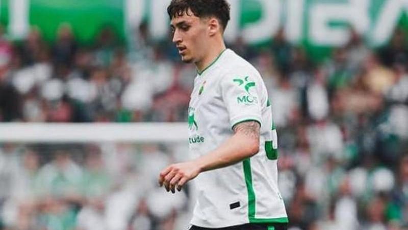El futuro de Jorge Salinas en el Barça se complica por el precio del Racing
