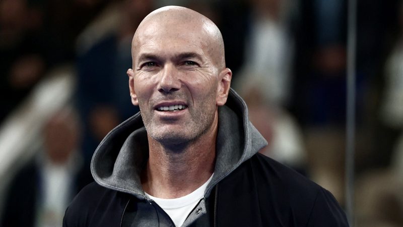 Zinedine Zidane bientôt à la tête de l'équipe de France : l'annonce en direct !