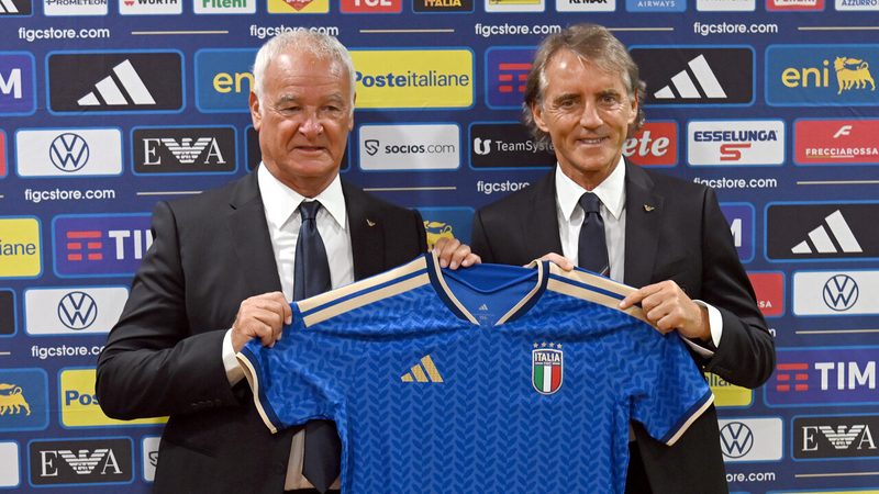 Mancini torna e si dichiara: 'Farò una bella Italia e mi perdonerete'