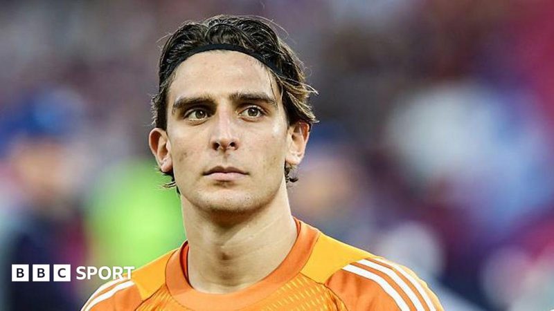 Hull City Breaks Transfer Record to Sign Goalkeeper Konstantinos Tzolakis