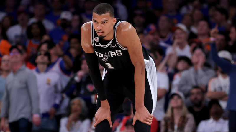 Christmas Day Showdown: Knicks and Spurs Ignite NBA's Festive Five-Game Slate
