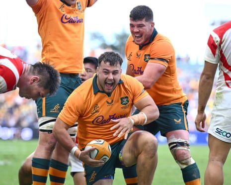 Les Kiss Ignites Wallabies' Potential in Commanding Victory Over Japan