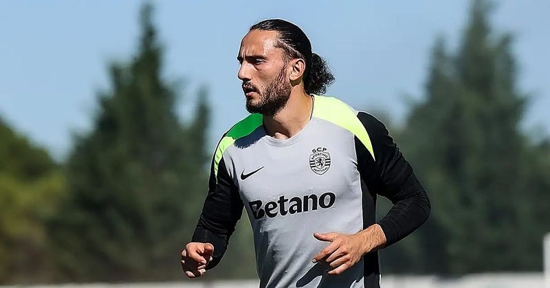 Kochorashvili ausente en el debut del Sporting mientras negocia su salida