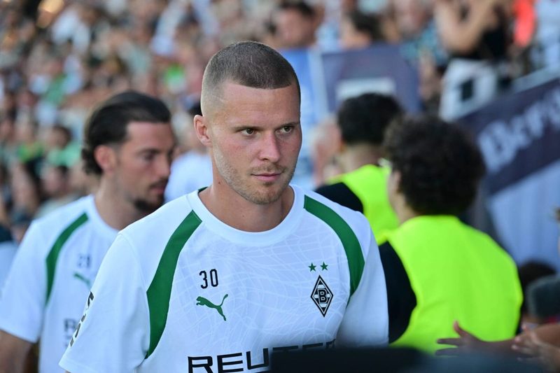 Nico Elvedi verlässt Mönchengladbach: Ein stiller Abschied nach 364 Spielen
