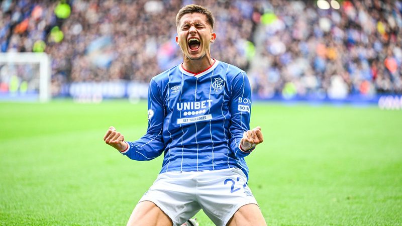 Rangers Dominate St Mirren as Stenhousemuir Shocks Motherwell in Cup Upset