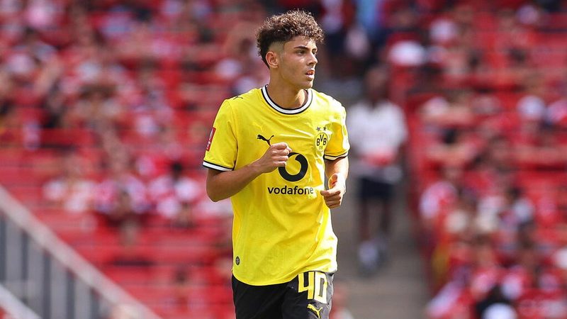 BVB plant Wechsel von Konstantelias und zieht Talente für PAOK in Betracht