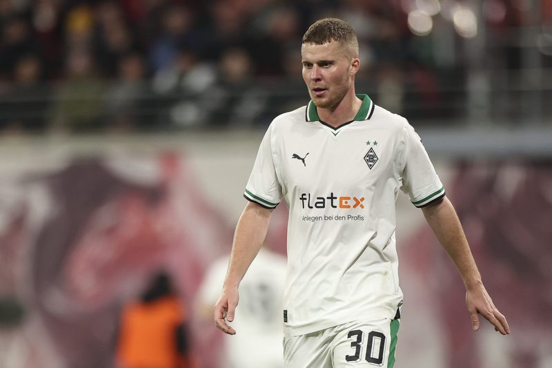 Nico Elvedi wechselt für zehn Millionen Euro zu Leeds United und trifft auf Farke