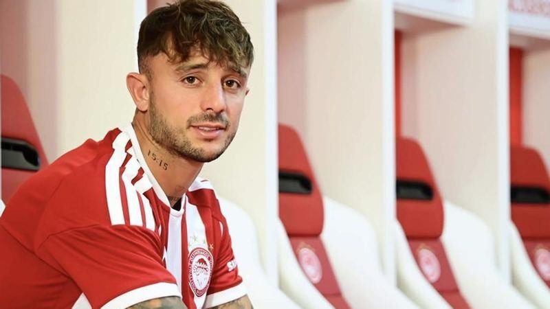 Pablo Maffeo se prepara para dejar el Olympiakos y unirse al Valencia