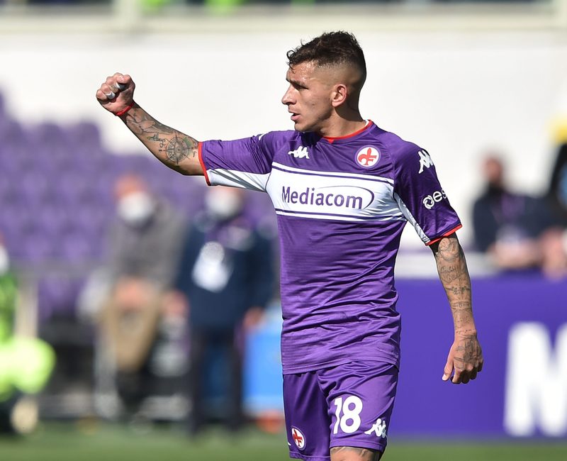 Torreira esprime il desiderio di tornare alla Fiorentina, ma l'operazione è complessa