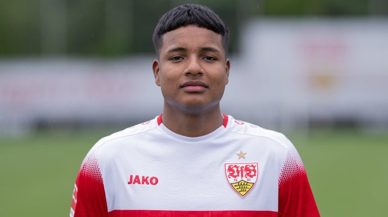 Arévalos Zukunft beim VfB Stuttgart hängt von Demirovic-Verbleib ab