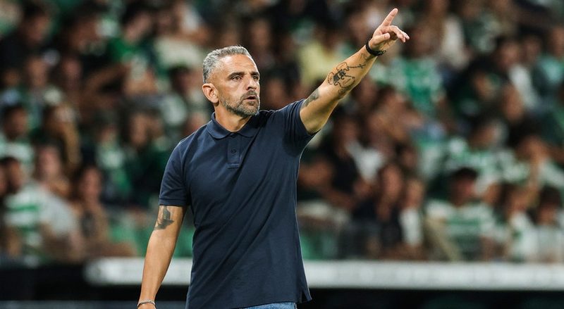 Sporting se prepara para enfrentar o Alverca com Suárez como possível titular